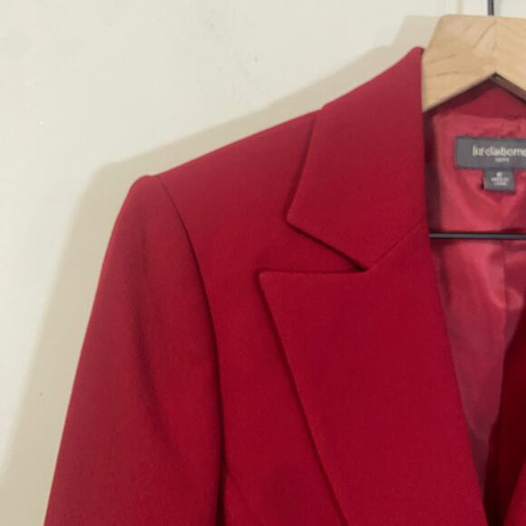 Liz Claiborne Suits NWT Red Pepper Suit Jacket Blazer Gold Buttons Sz 8 - Picture 10 of 12